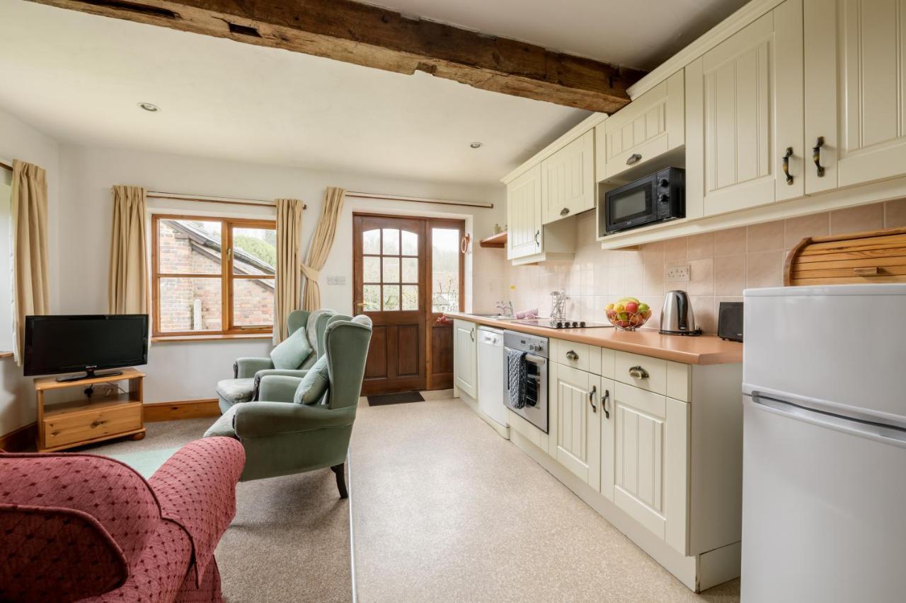 Luccombe Farm Holiday Cottages Milton Abbas Exterior foto